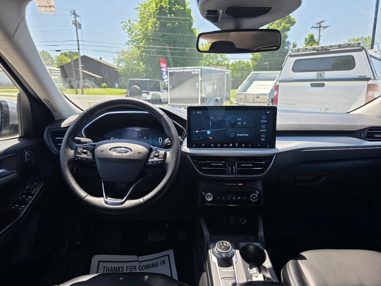 Ford Escape Platinum AWD 2024
