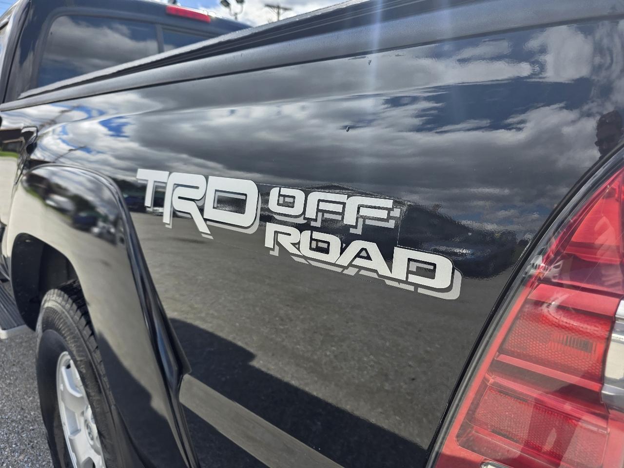 Toyota Tacoma Access Cab V6 5AT 4WD 2015