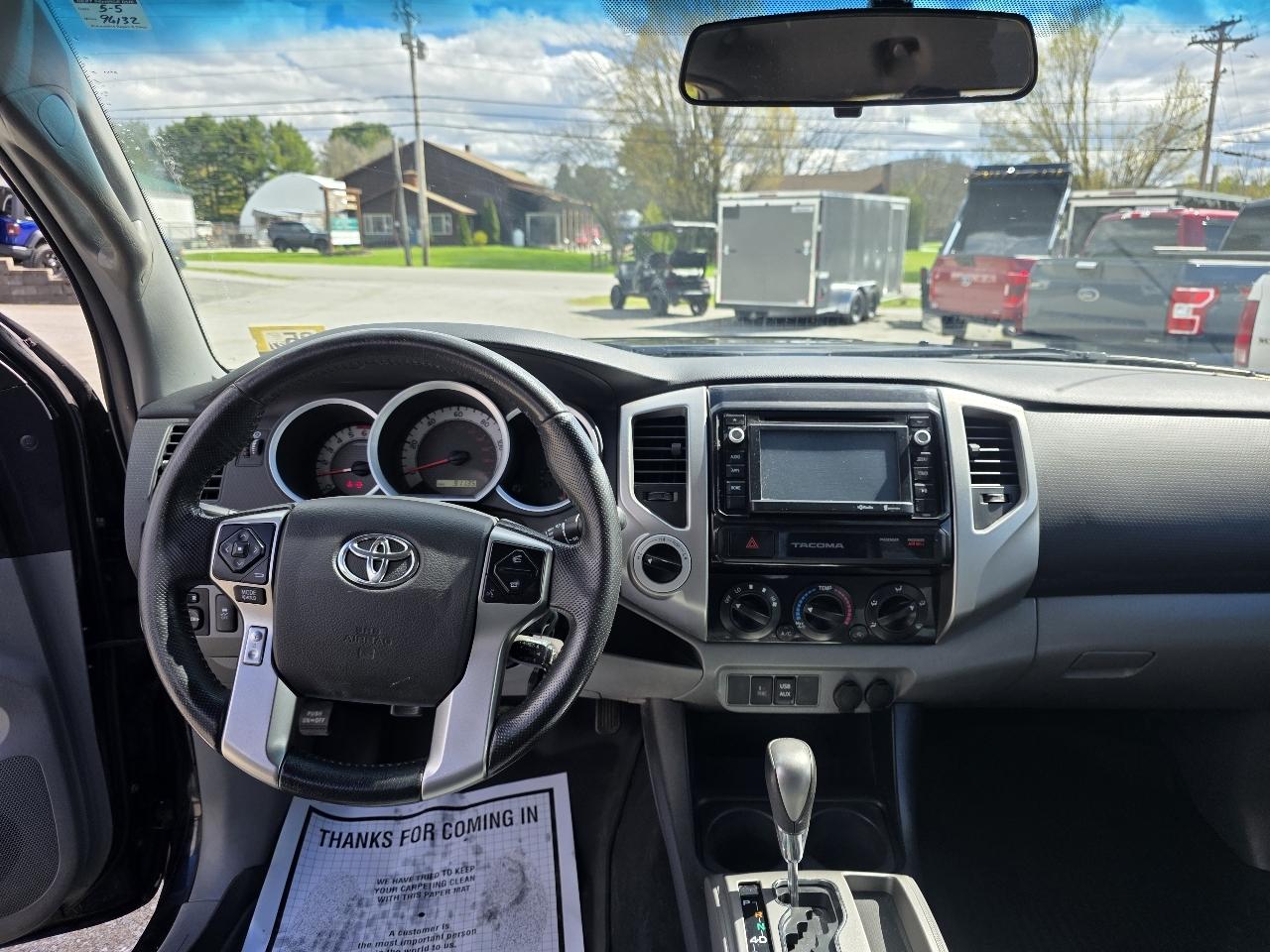 Toyota Tacoma Access Cab V6 5AT 4WD 2015