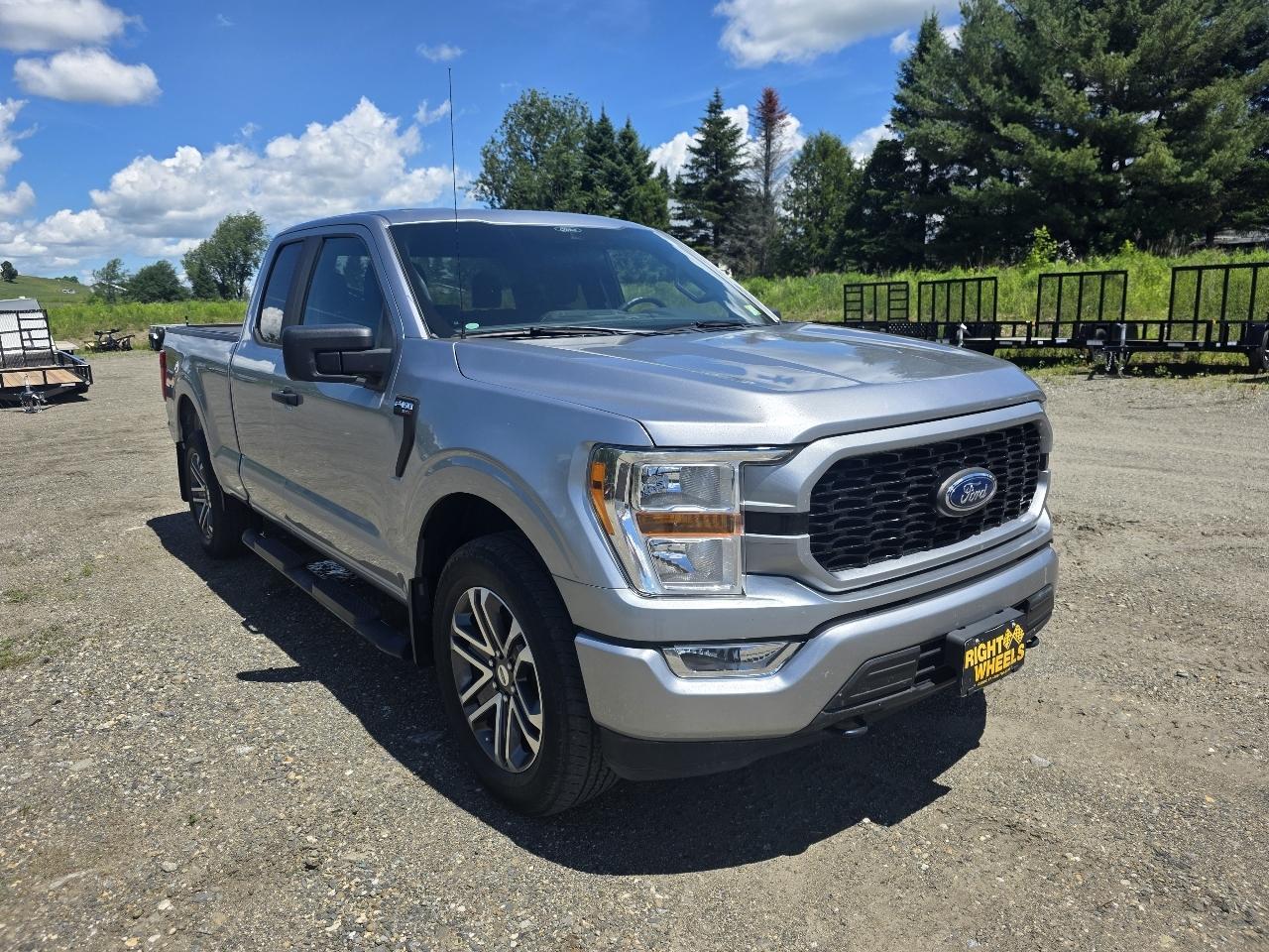 Ford F-150 STX SuperCab 5.5-ft. Bed 4WD 2021