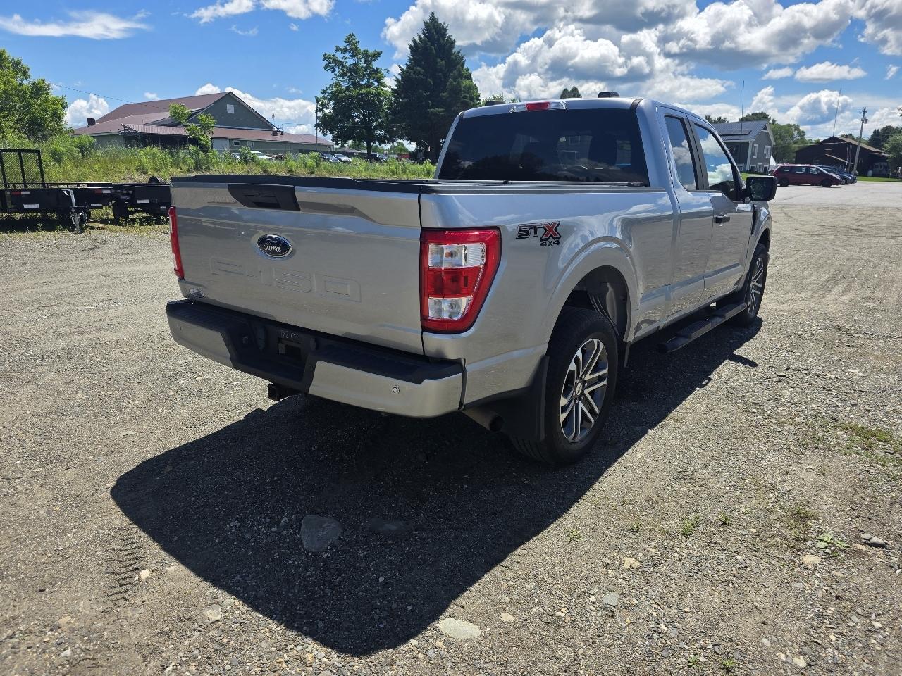 Ford F-150 STX SuperCab 5.5-ft. Bed 4WD 2021