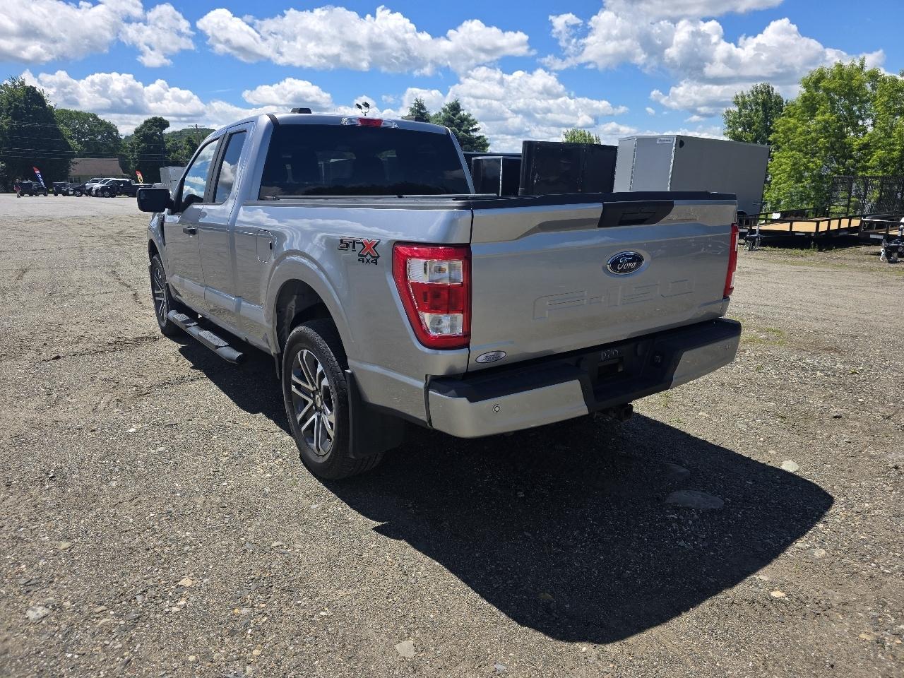Ford F-150 STX SuperCab 5.5-ft. Bed 4WD 2021