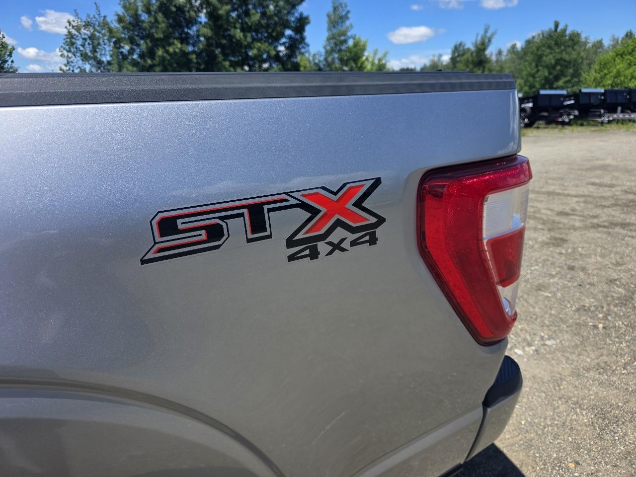 Ford F-150 STX SuperCab 5.5-ft. Bed 4WD 2021