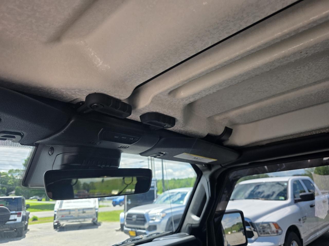 Jeep Wrangler Unlimited Sahara 2019