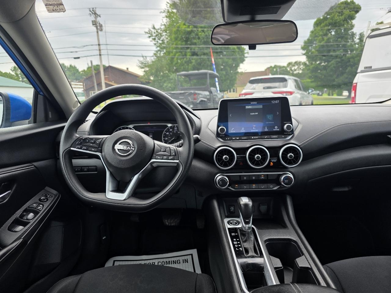 Nissan Sentra SV 2024