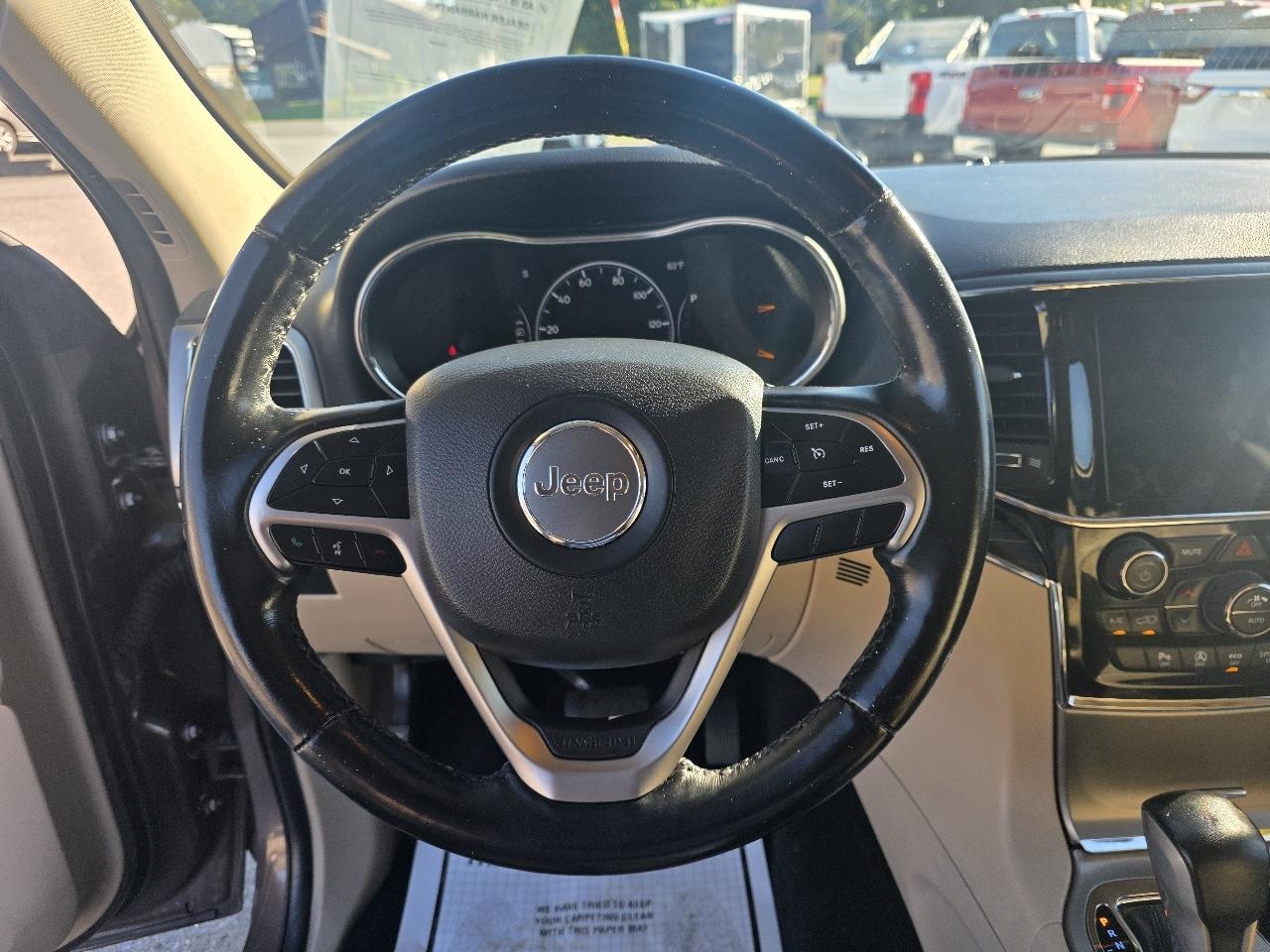 Jeep Grand Cherokee photo 12