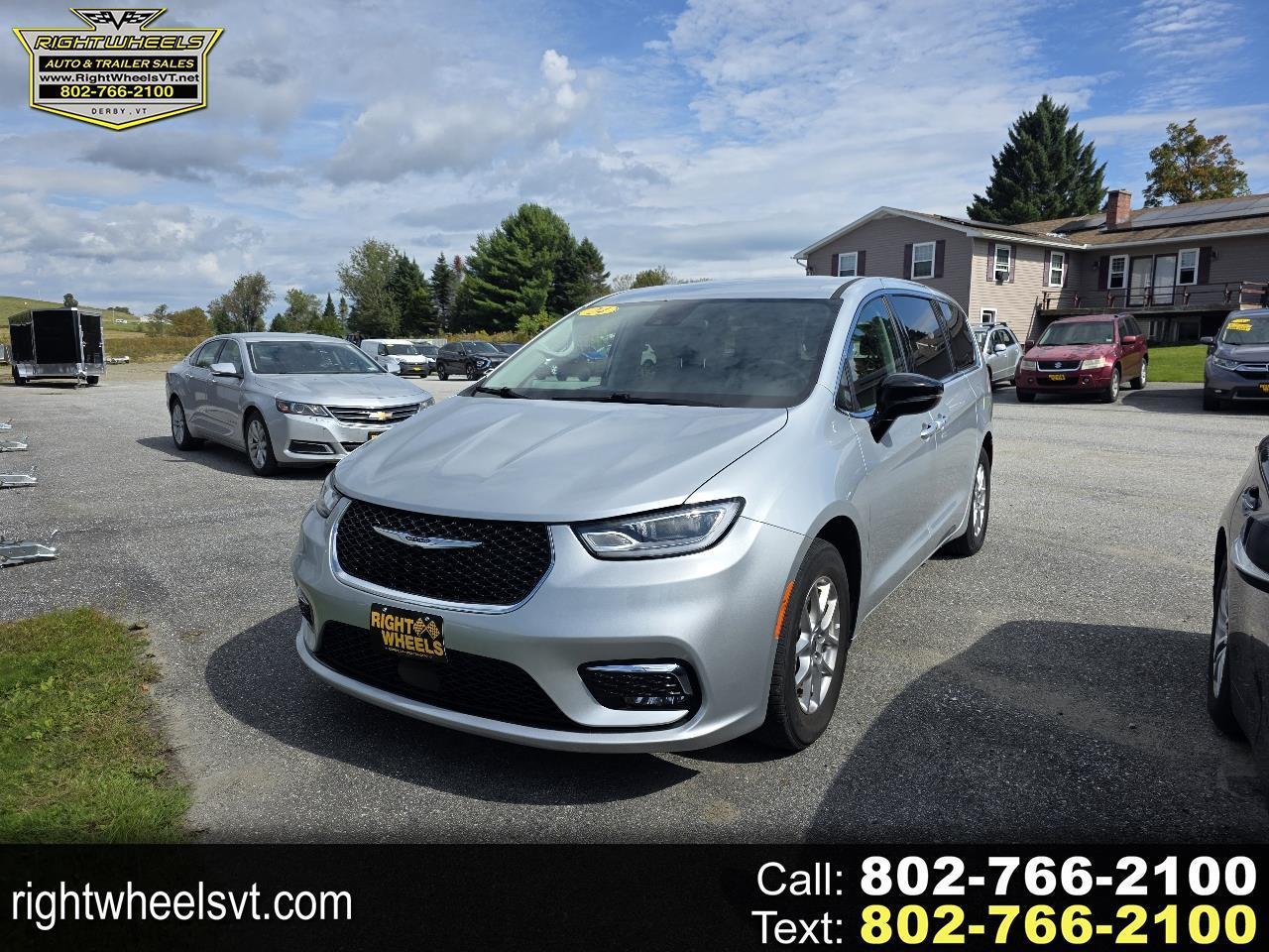 Chrysler Pacifica Touring L 2024