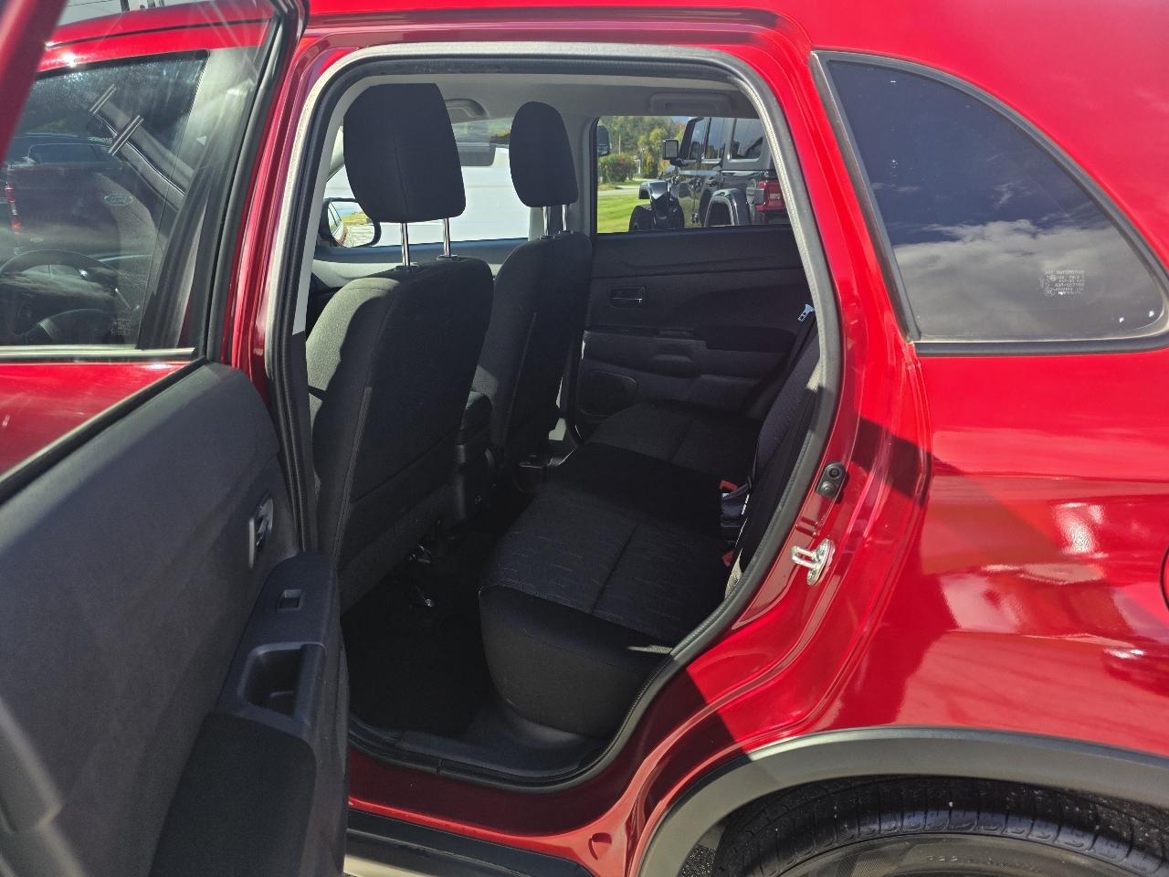 Mitsubishi Outlander Sport 2.0 ES 4WD 2025