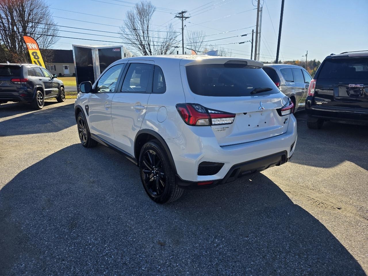 Mitsubishi Outlander Sport 2.0 ES 4WD 2025