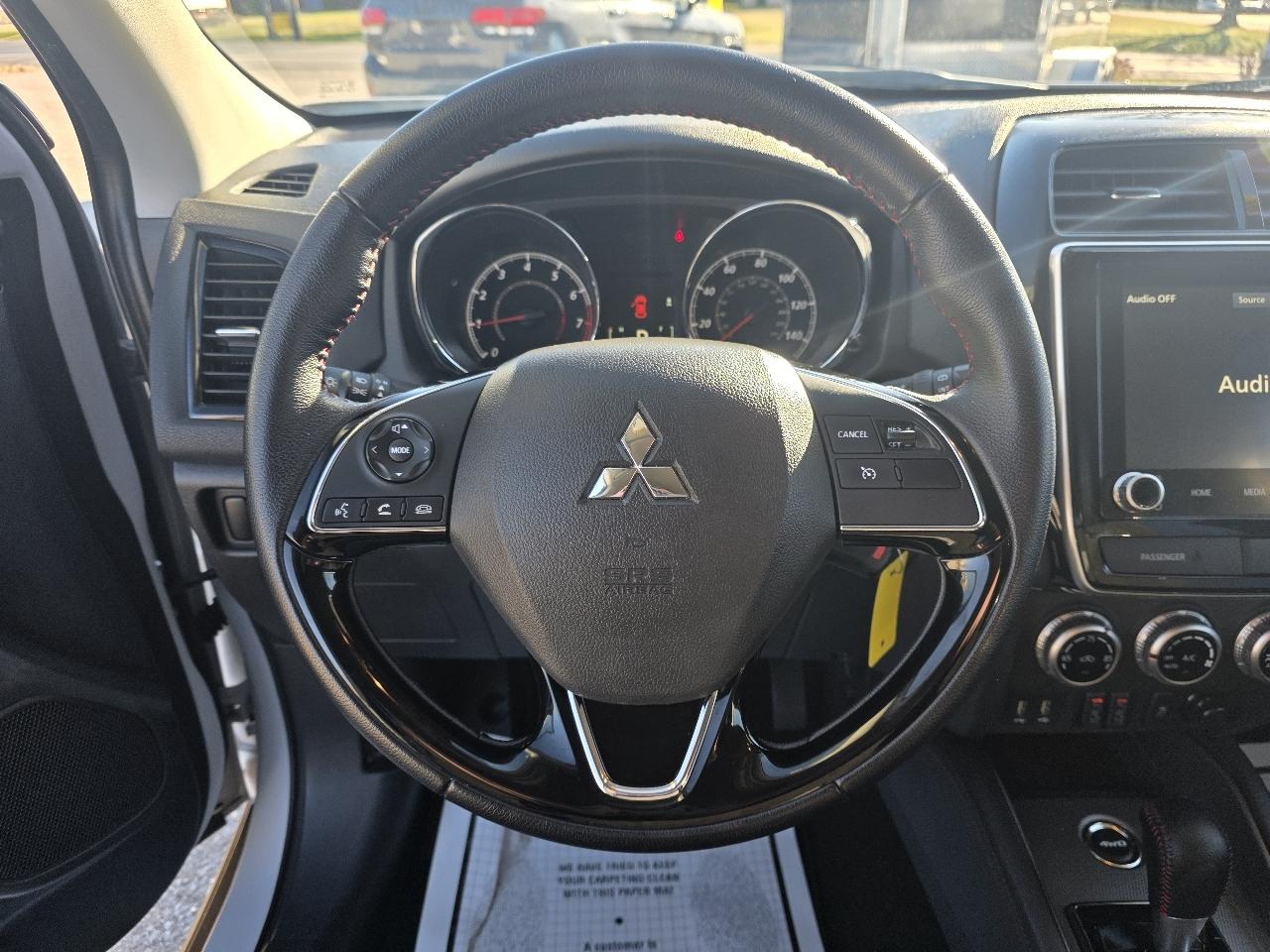 Mitsubishi Outlander Sport 2.0 ES 4WD 2025