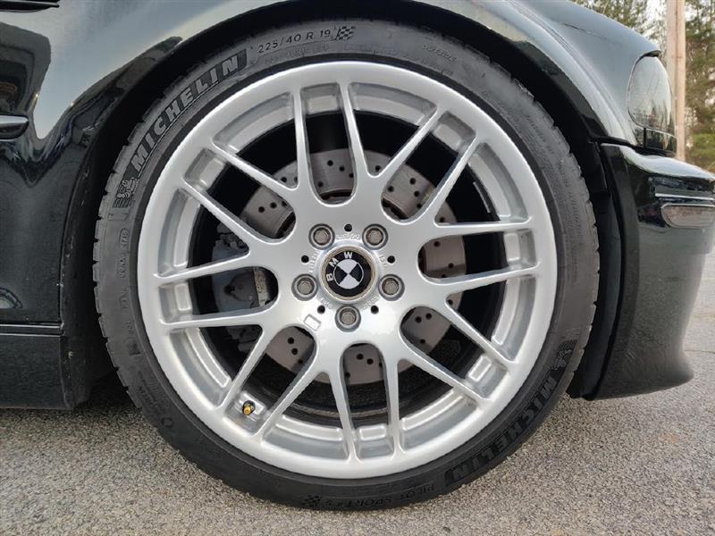 BMW M3  2005