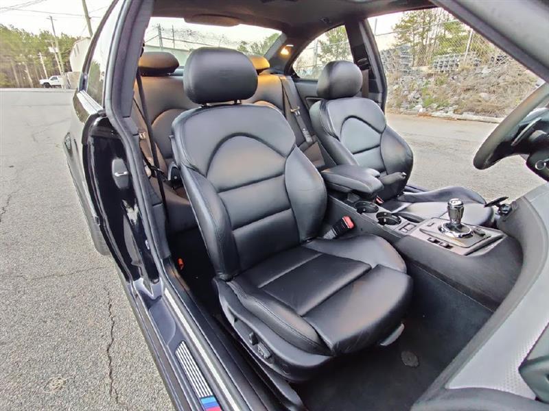 BMW M3  2005