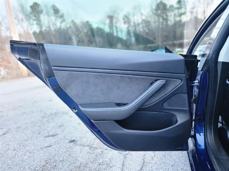 Tesla Model 3 Mid Range 2018