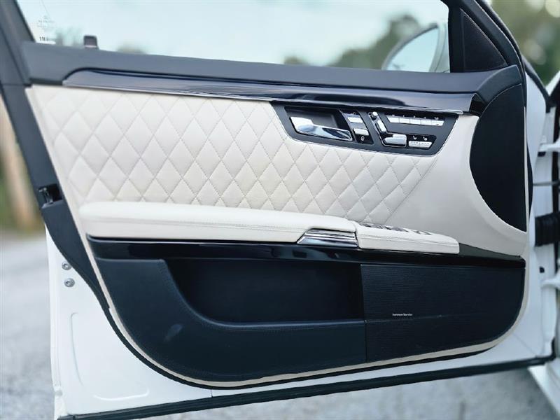 Mercedes-Benz S-Class S65 AMG 2008