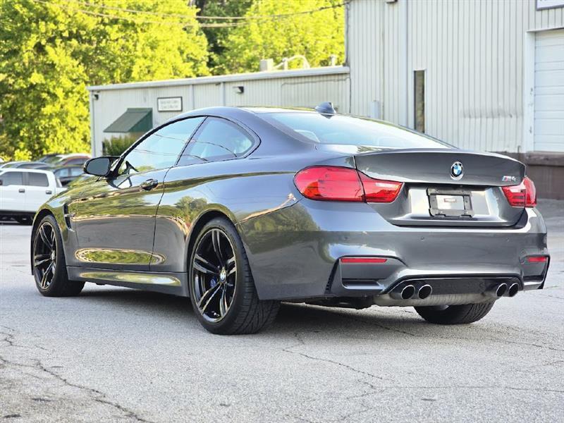 BMW M4 Coupe 2015
