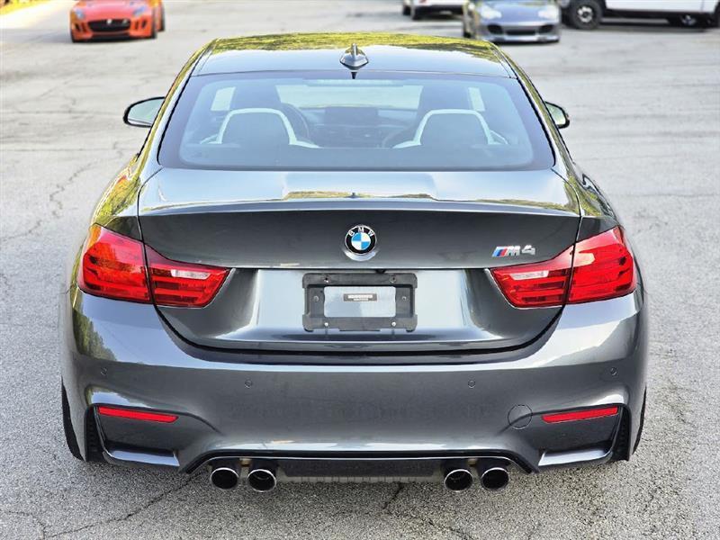 BMW M4 Coupe 2015