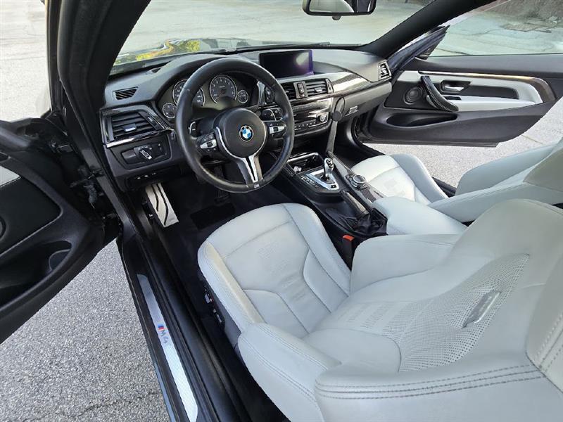 BMW M4 Coupe 2015