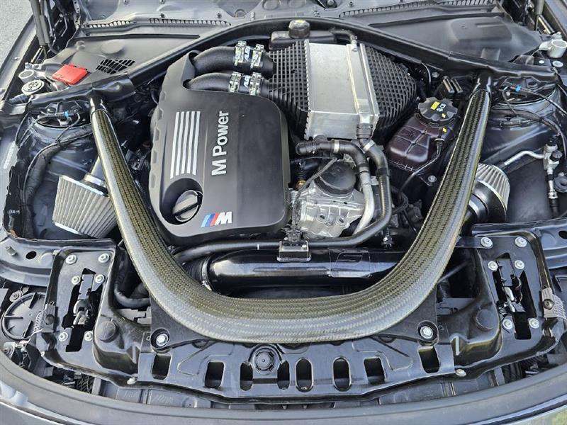 BMW M4 Coupe 2015