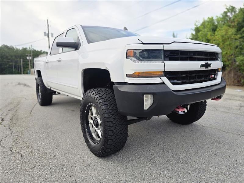 Chevrolet Silverado 1500 LT Z71 Crew Cab 4WD 2018