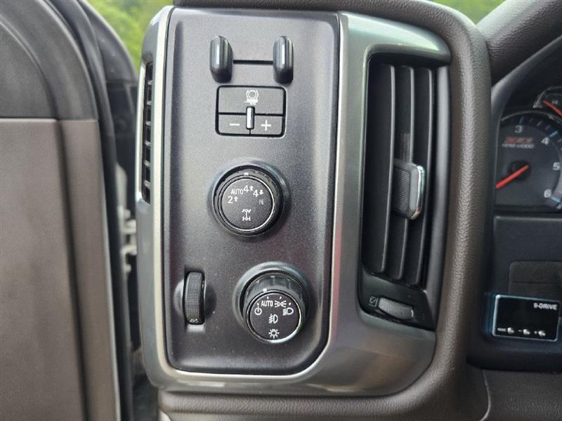 Chevrolet Silverado 1500 LT Z71 Crew Cab 4WD 2018