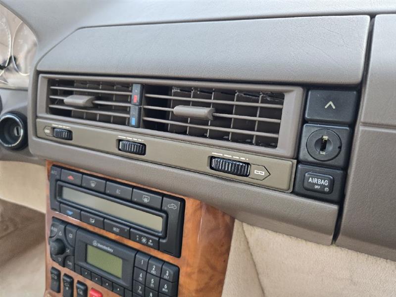 Mercedes-Benz SL-Class SL500 2001