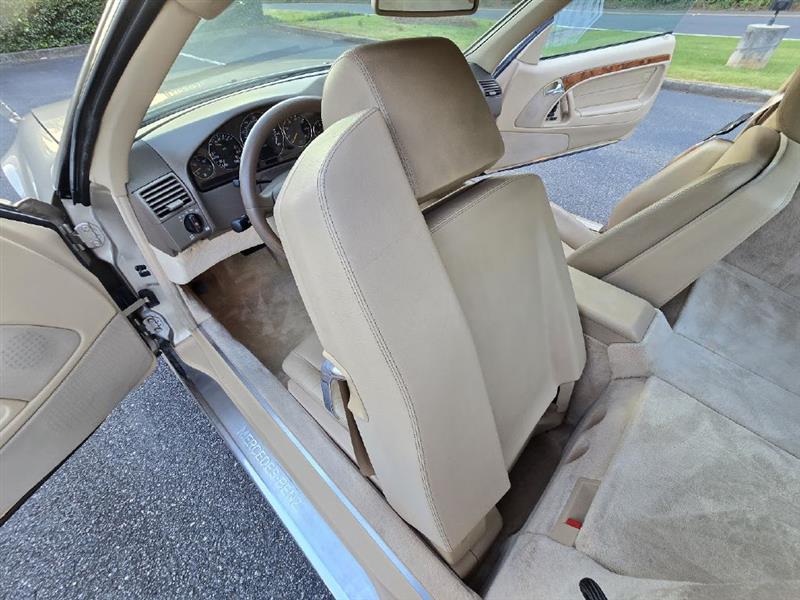 Mercedes-Benz SL-Class SL500 2001