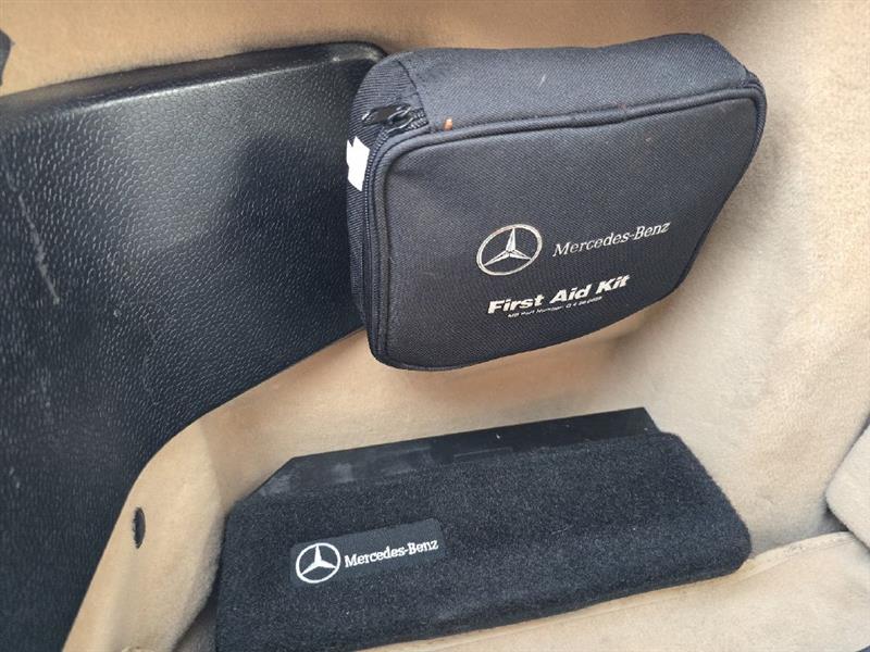 Mercedes-Benz SL-Class SL500 2001