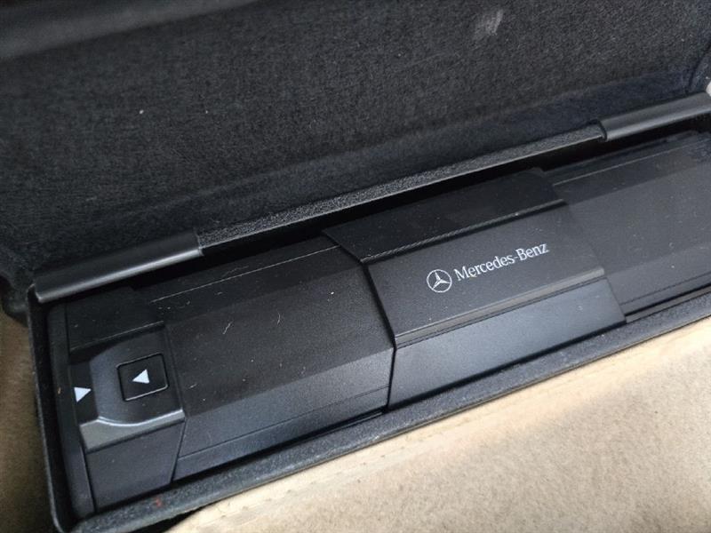 Mercedes-Benz SL-Class SL500 2001