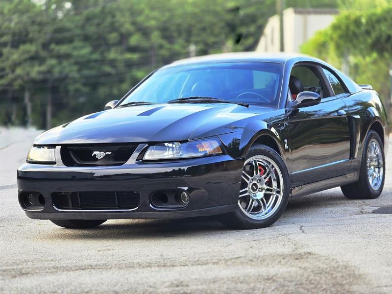 Ford Mustang SVT Cobra Coupe 2003