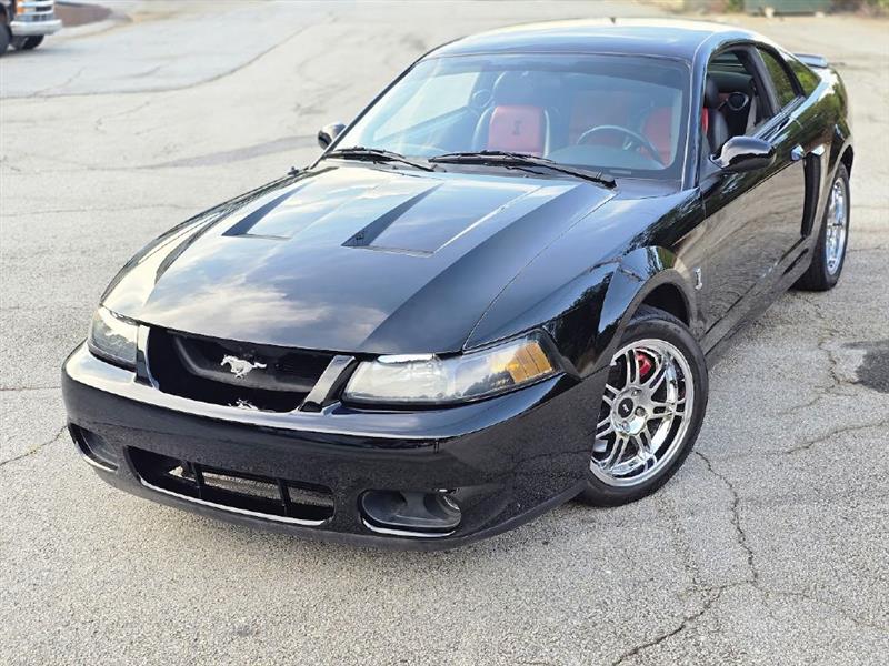Ford Mustang SVT Cobra Coupe 2003