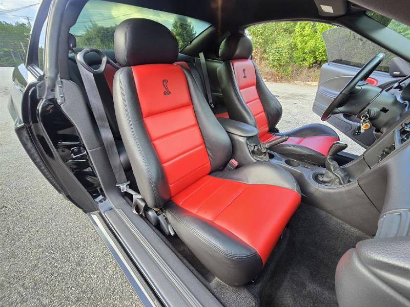 Ford Mustang SVT Cobra Coupe 2003