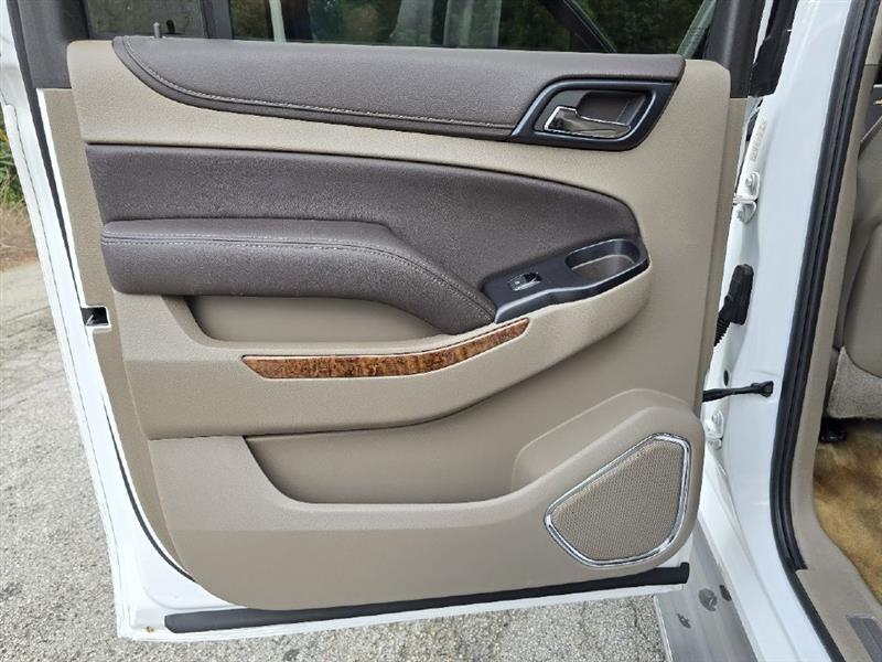 Chevrolet Suburban LTZ 2WD 2015