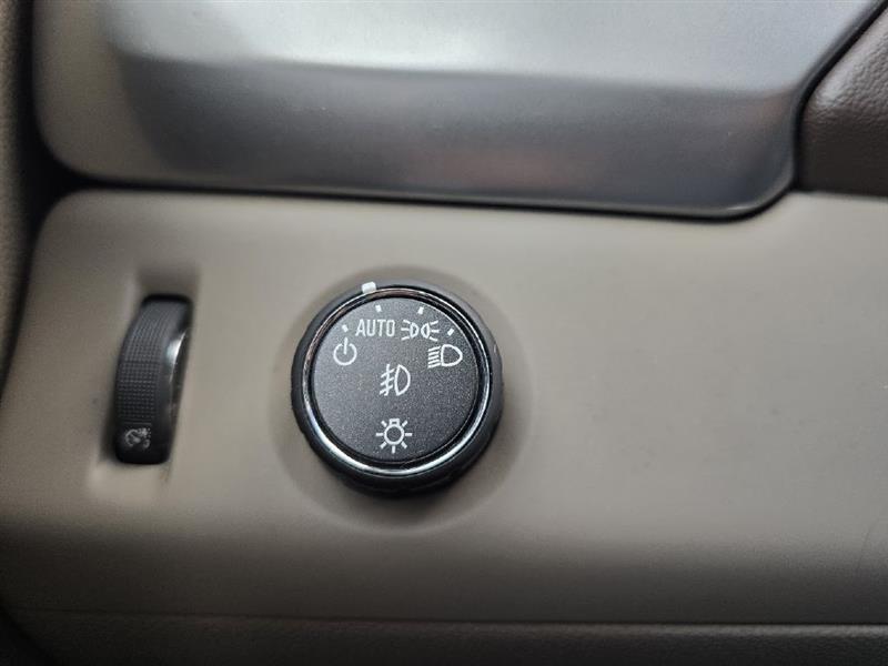 Chevrolet Suburban LTZ 2WD 2015