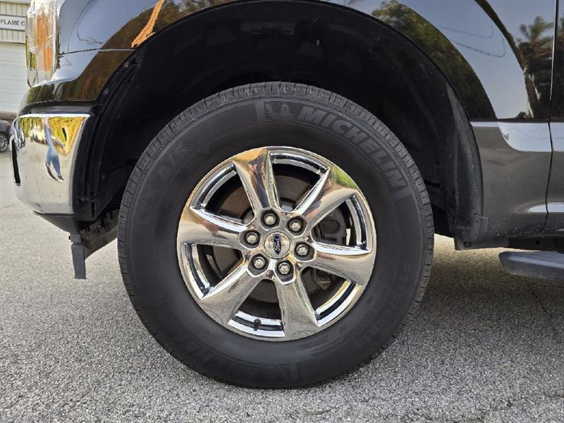 Ford F-150 XL SuperCab 8-ft. Bed 4WD 2018 Ford F-150 XL SuperCab 8-ft. Bed 4WD 2018