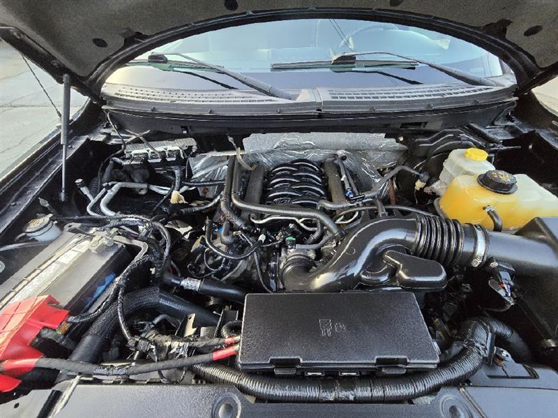 Ford F-150 XL SuperCab 8-ft. Bed 4WD 2014 Ford F-150 XL SuperCab 8-ft. Bed 4WD 2014