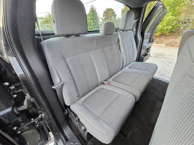 Ford F-150 XL SuperCab 8-ft. Bed 4WD 2014 Ford F-150 XL SuperCab 8-ft. Bed 4WD 2014