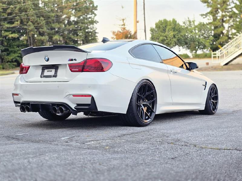 BMW M4 Coupe 2020