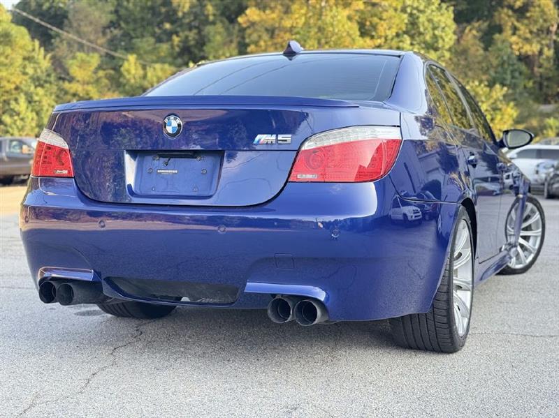 2008 Bmw M5 5 - Series photo 3