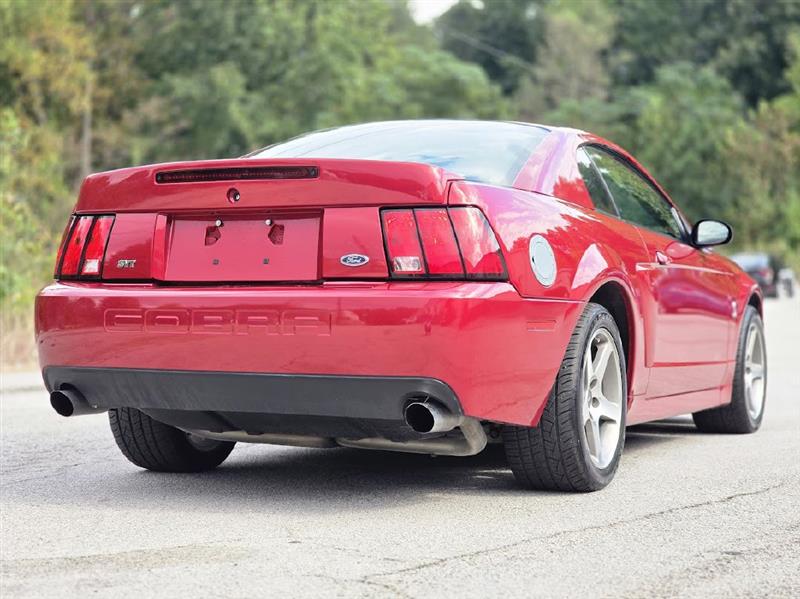 Ford Mustang SVT Cobra Coupe 2003