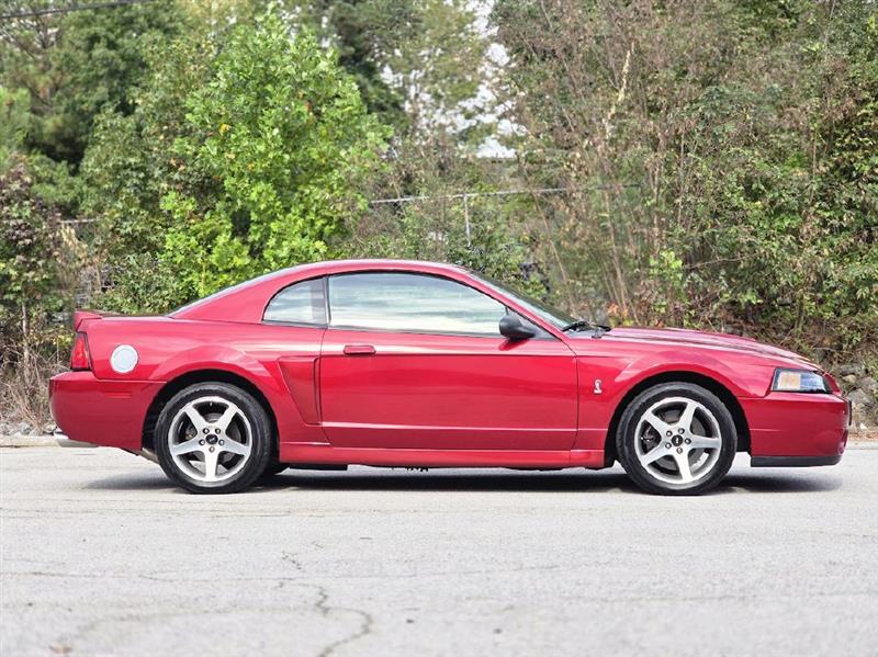 Ford Mustang SVT Cobra Coupe 2003