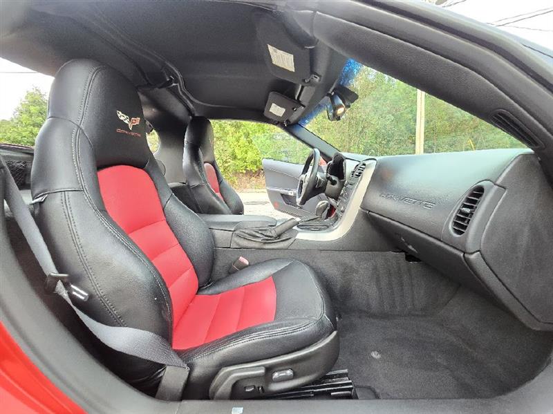 2006 Chevrolet Corvette photo 21