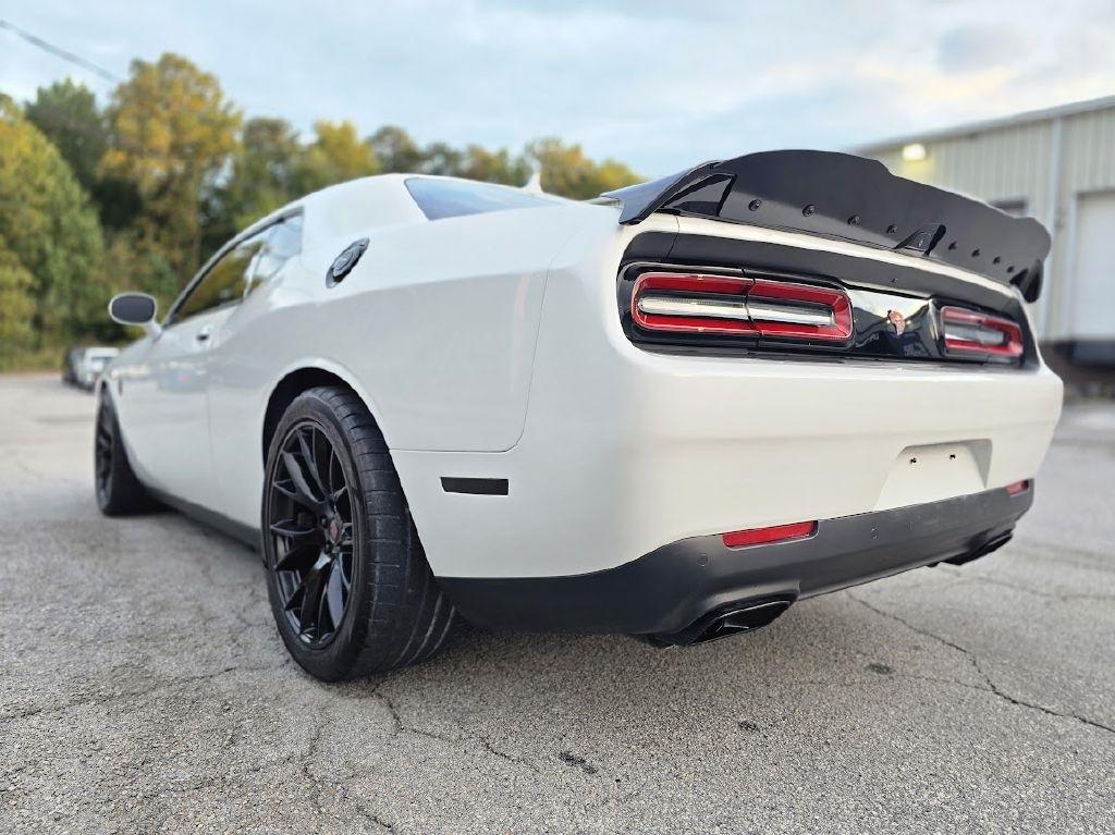 Dodge Challenger SRT Hellcat 2016