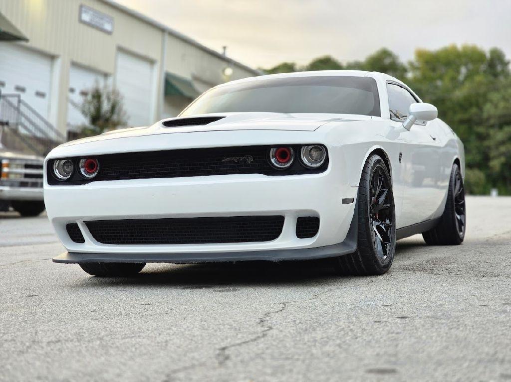 Dodge Challenger SRT Hellcat 2016