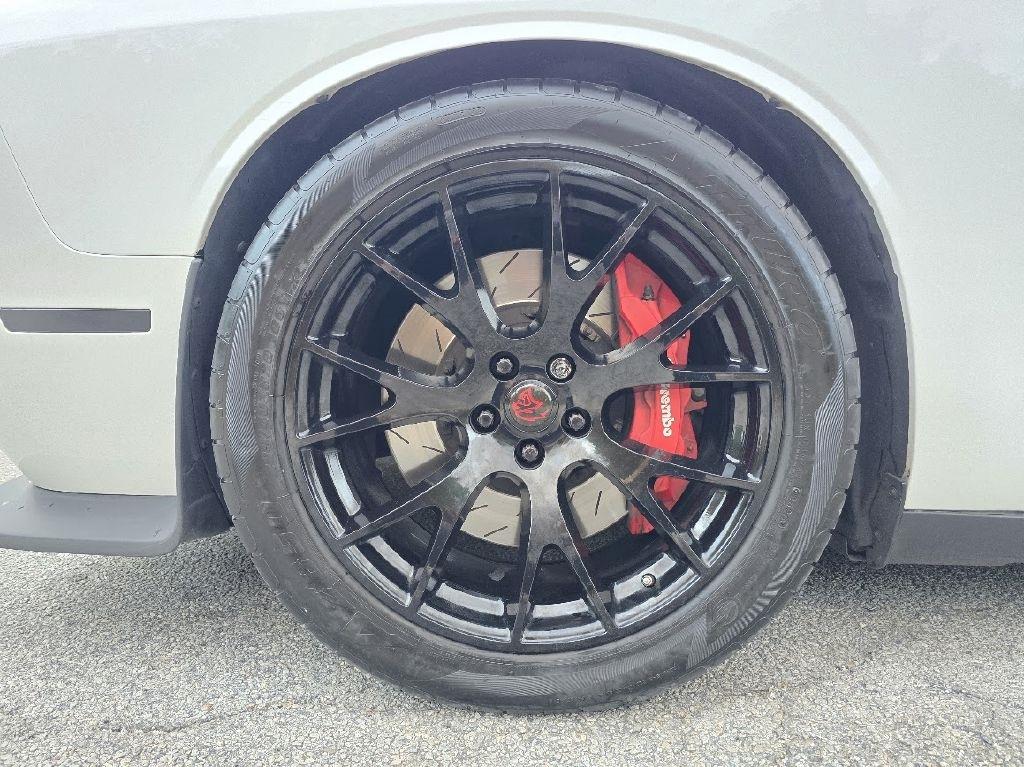 Dodge Challenger SRT Hellcat 2016