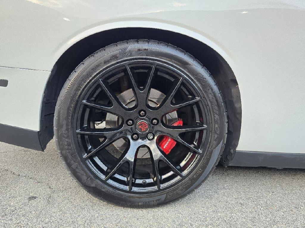 Dodge Challenger SRT Hellcat 2016