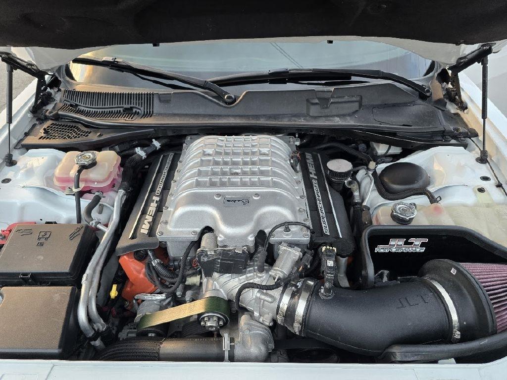 Dodge Challenger SRT Hellcat 2016