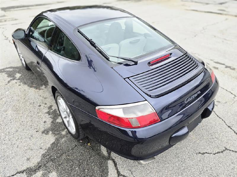 Porsche 911 Carrera 2 2002