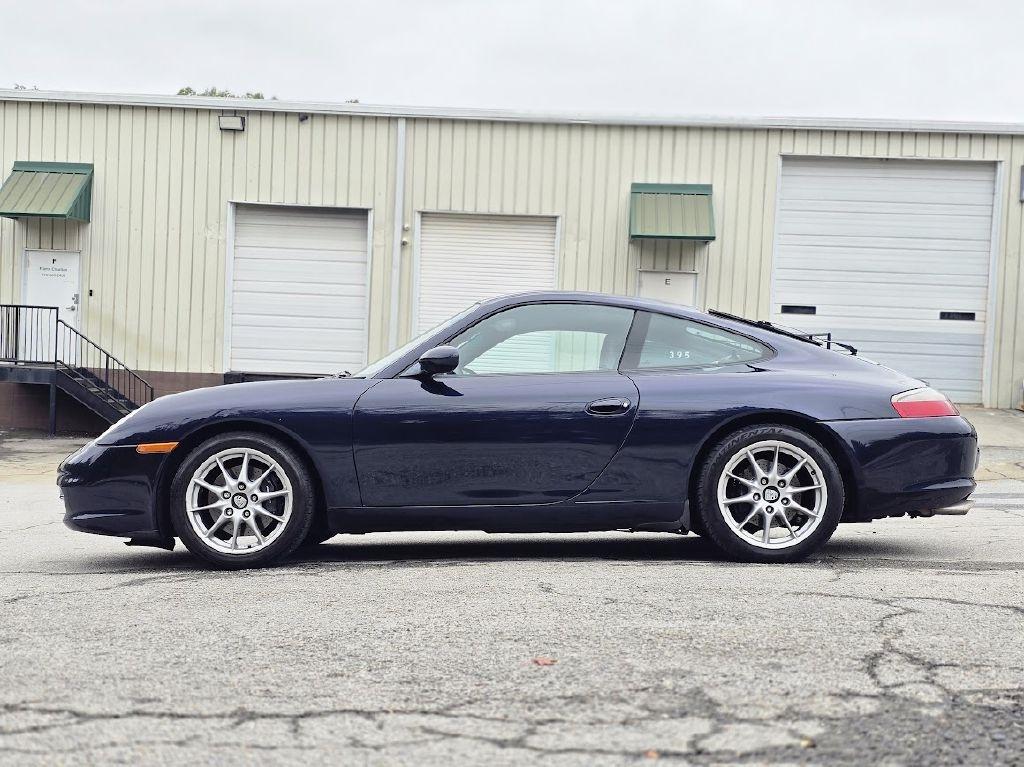 Porsche 911 Carrera 2 2002
