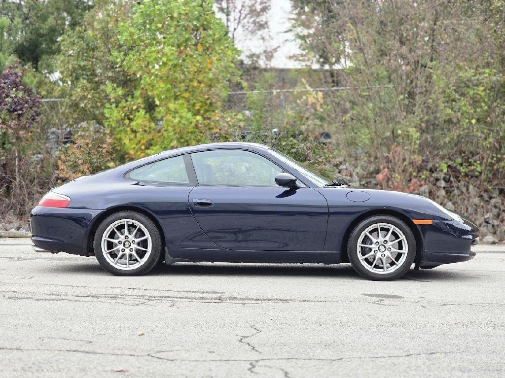 Porsche 911 Carrera 2 2002