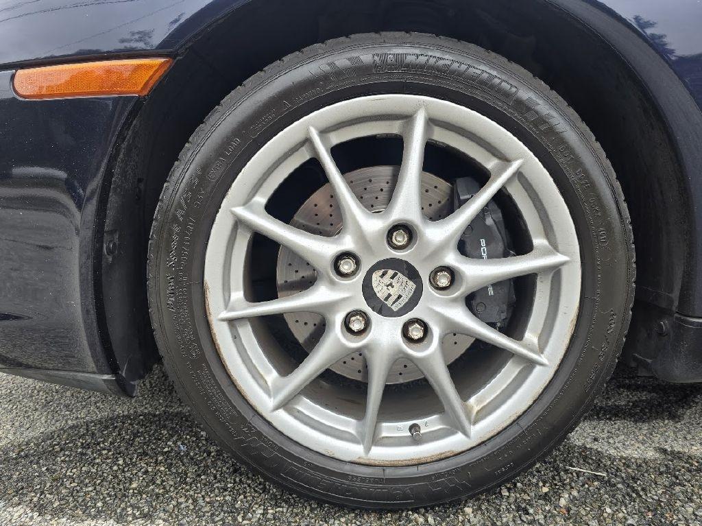 Porsche 911 Carrera 2 2002